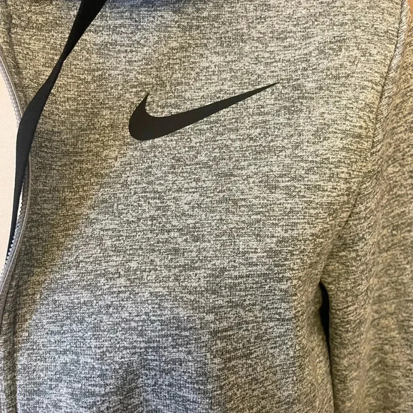 Men’s Nike Therma-Fit Zip Up Hoodie size medium - Picture 3 of 4